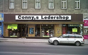 Conny,s Ledershop - Deppenkomma?!