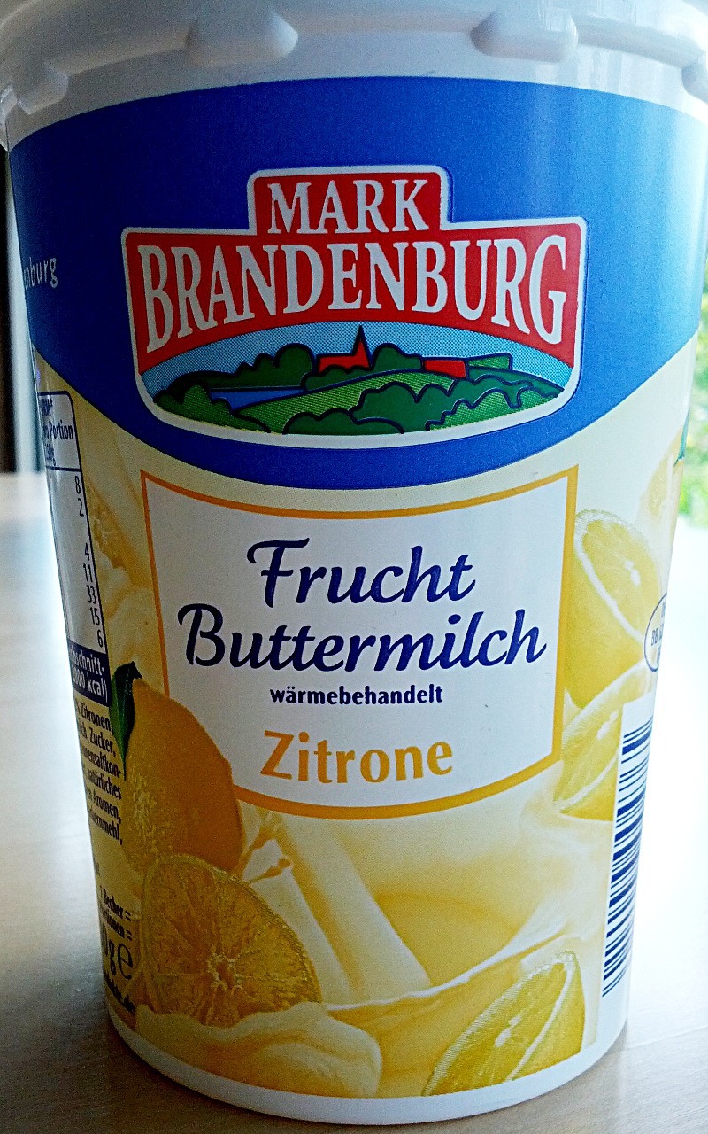 Frucht Buttermilch - Der Deppenakzent